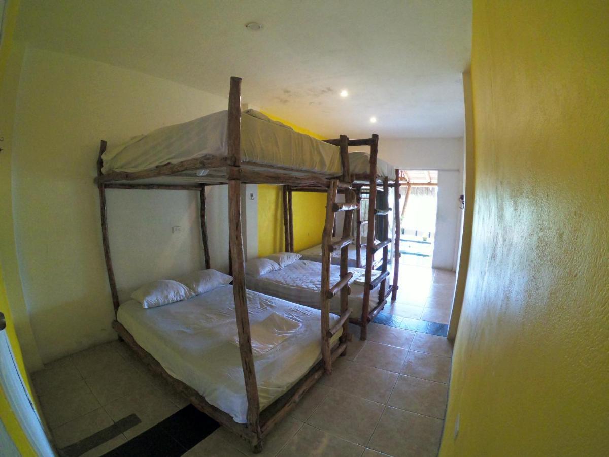 Kiwi Suites Hostel Montañita Kültér fotó