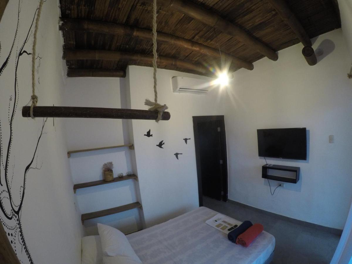 Kiwi Suites Hostel Montañita Kültér fotó