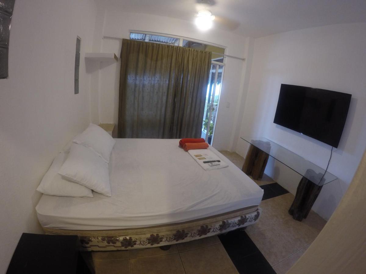 Kiwi Suites Hostel Montañita Kültér fotó